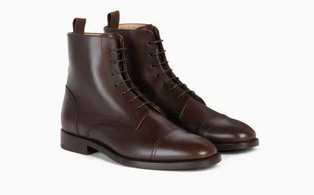 Çizmet me lidhëse, 7 modelet më trendi që duhet t'i