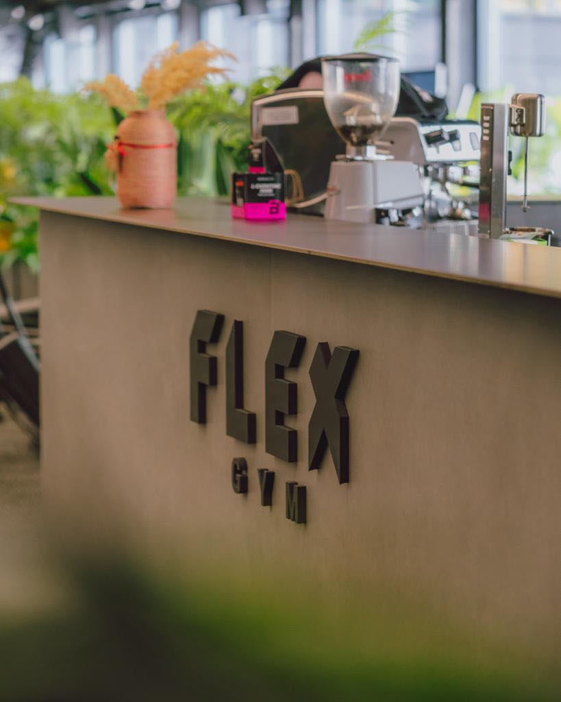 No description available.