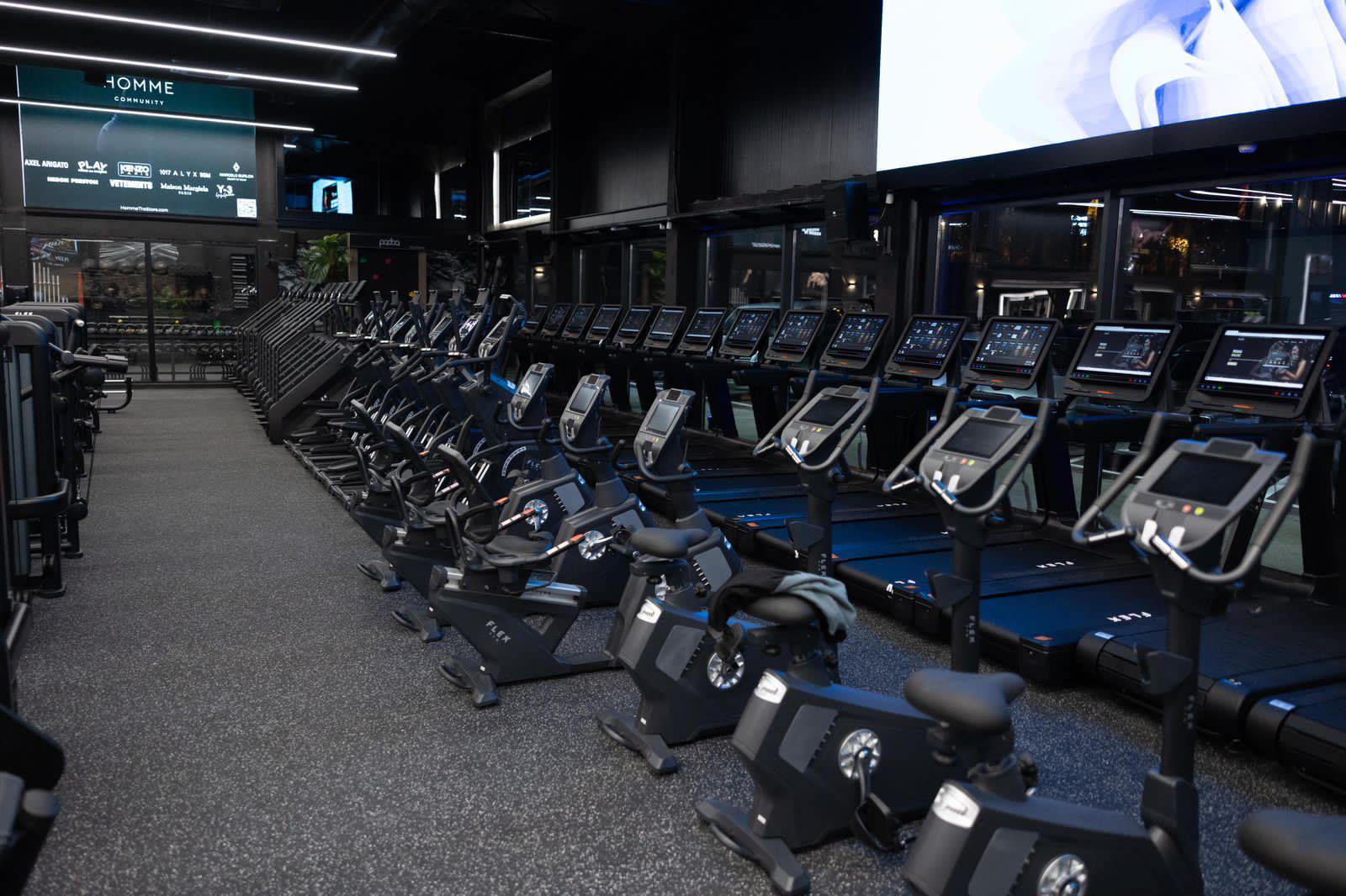 No description available.