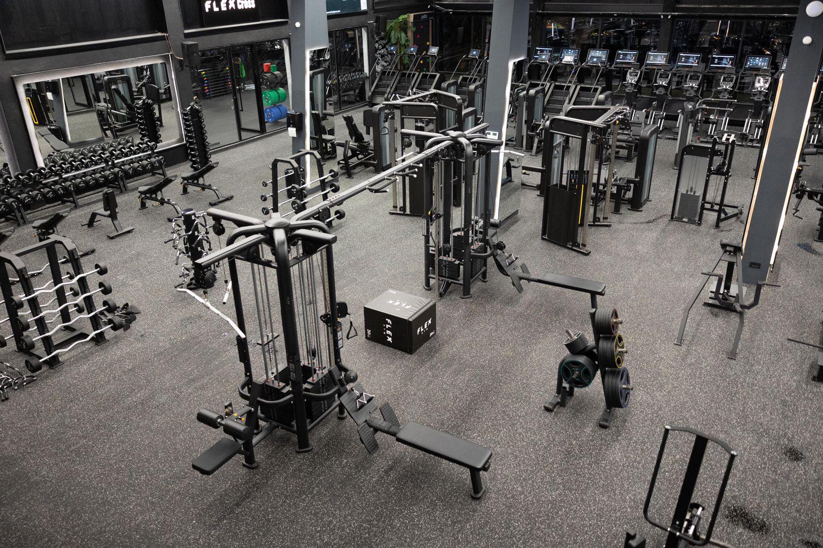 No description available.