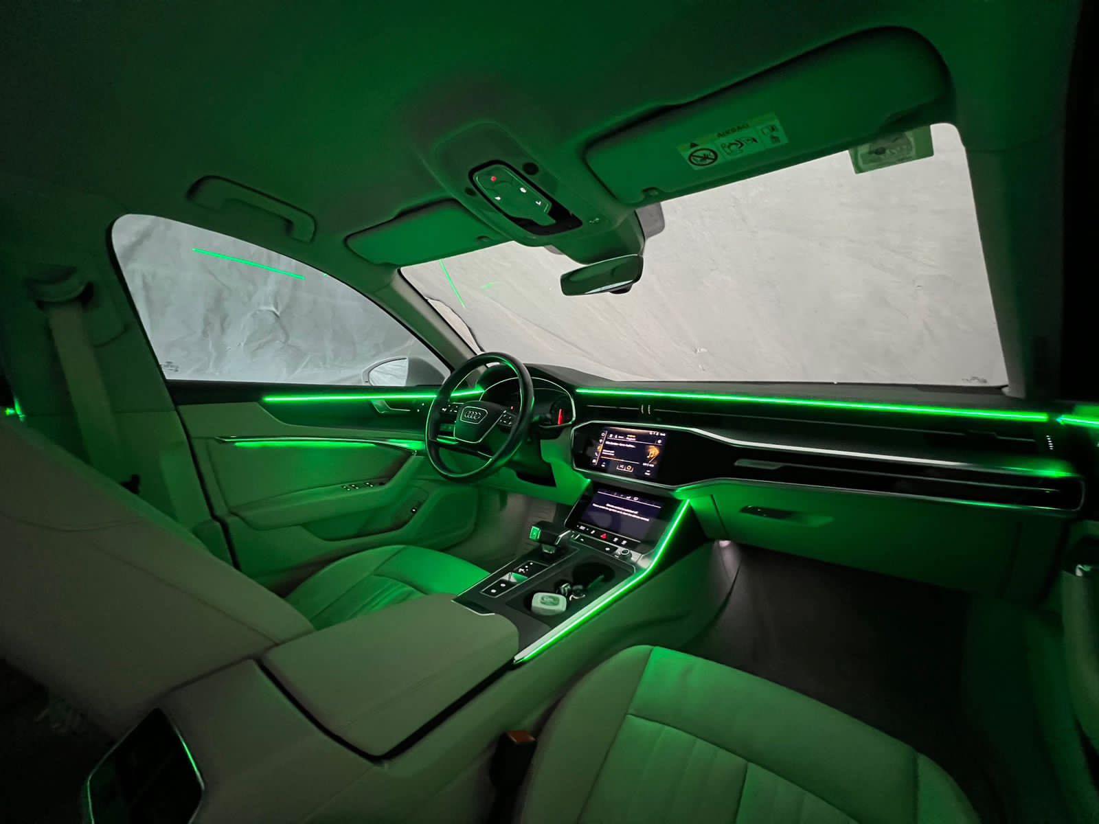 No description available.