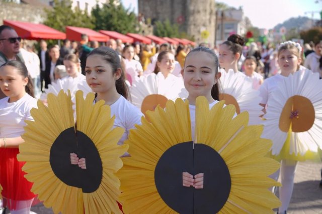 NAMI NË ELBASAN/ Pamjet me DRON të Ditës së Verës